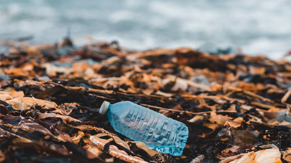 TUE DAS DRASTISCHE, REDUZIERE DAS PLASTISCHE