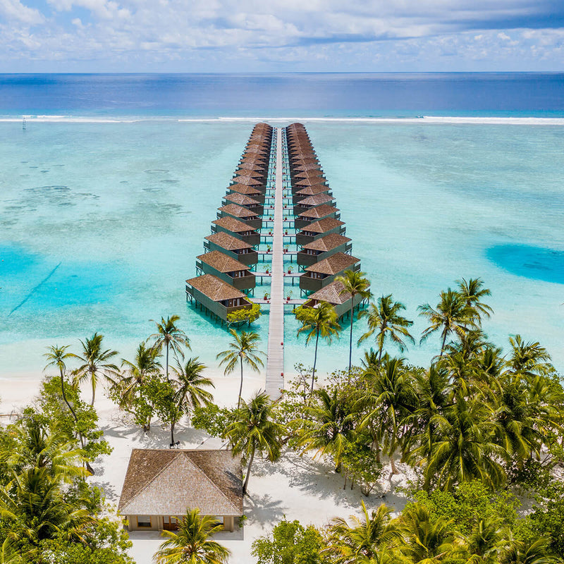 Ein Blick auf den Strand der Malediven.